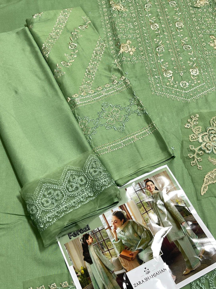 3 Pcs Women's Unstitched Embroidered Suit